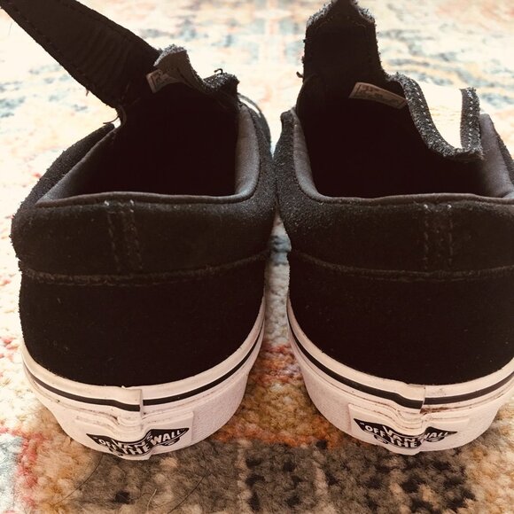 VANS Black Gold Rabbit Bunny Sneakers Slip On Unisex Youth Kids 2.5 - Picture 4 of 8